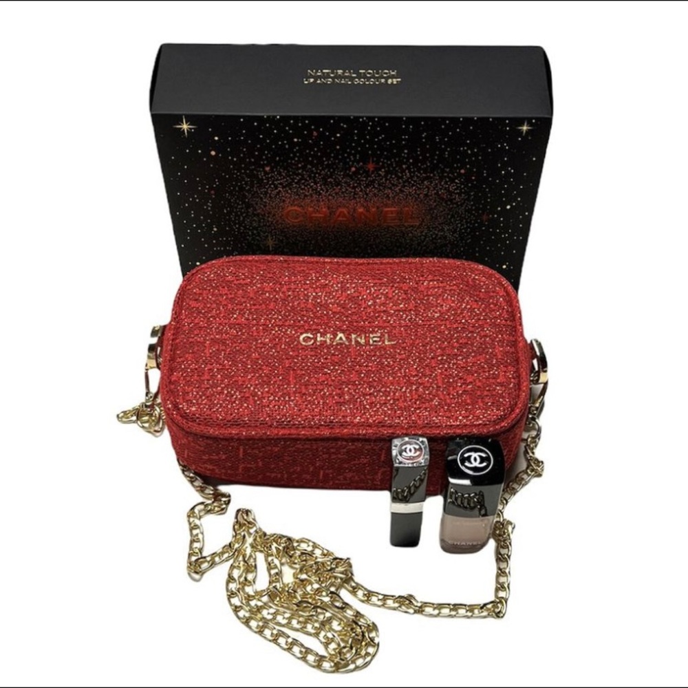 Chanel Crossbody gift set with Nail color and one Lip (no color). Brand-new